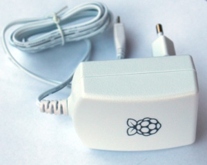 Netzteil für Raspberry Pi Type B+/B2 USB 5V 2.0A mit Logo